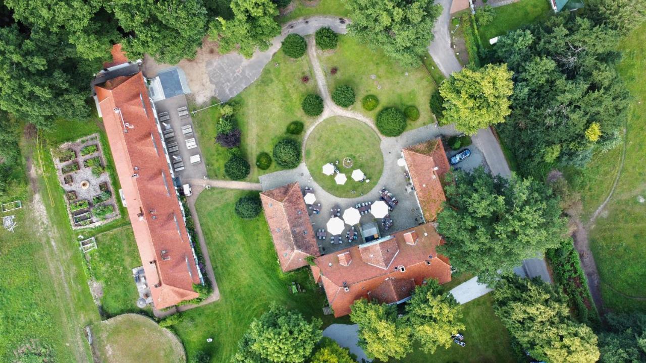 Jagdschloss Friedrichsmoor Neustadt-Glewe Dış mekan fotoğraf